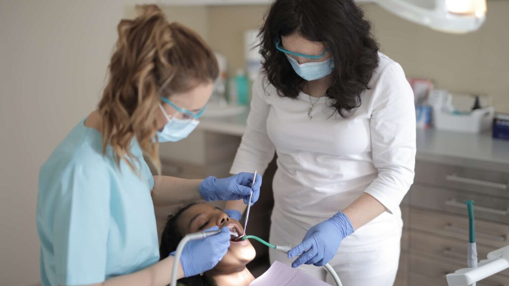 Cosmetic Dentistry Services That Can Transform Your Smile Teeth whitening